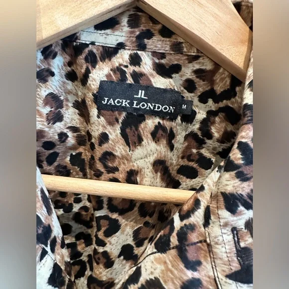 Jack London 💯% cotton leopard print shirt 🐆 - Picture 3 of 6